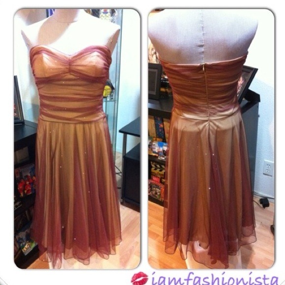 🎉HOST PICK🎉Simple but elegant Evening dress!! - Picture 4 of 4