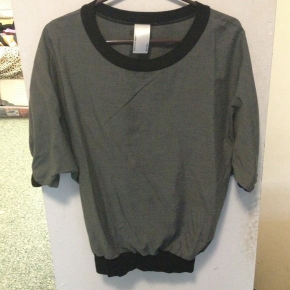 ❗️SALE❗️American Apparel Grey Top - Picture 3 of 3