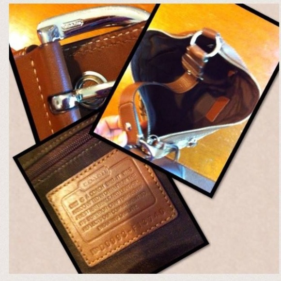 Tan/Light Brown Coach bag The signature collection - Picture 3 of 7