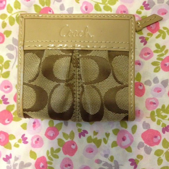 Sold***Authentic coach wallet