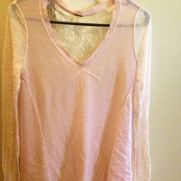 ✂PRICE CUT✂Free People Pink Knitted Top  Lace Back