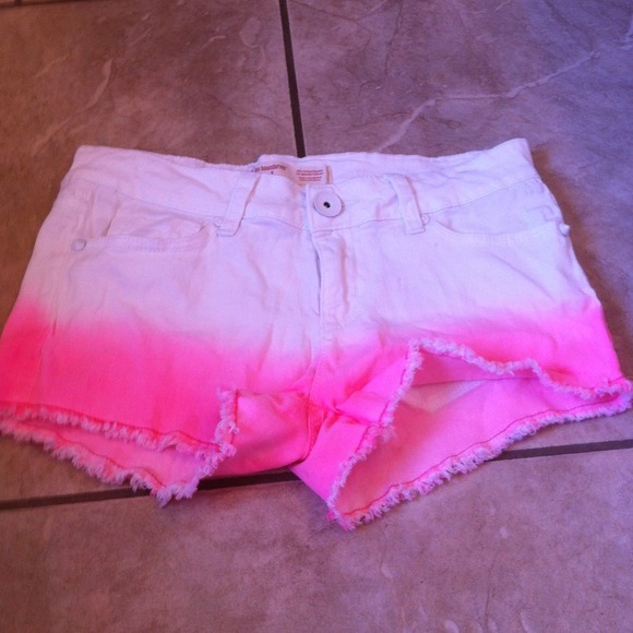 White and hot pink ombré shorts