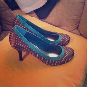 Polka dot pumps. TAKE AN ADDITIONAL 50% OFF!!