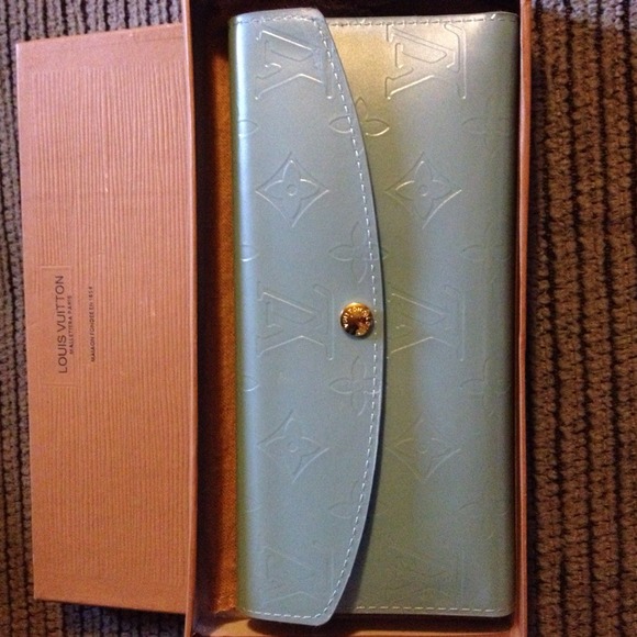 Sold!! - Picture 2 of 5