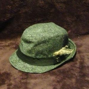 Gray wool fedora hat