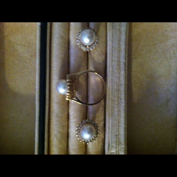 Set pearl with diamond 14 k