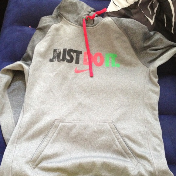 Nike Hoodie !