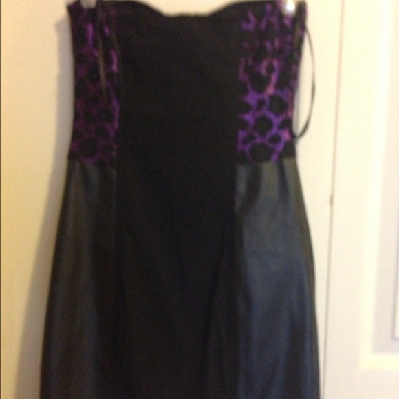 Bundle - Picture 2 of 3