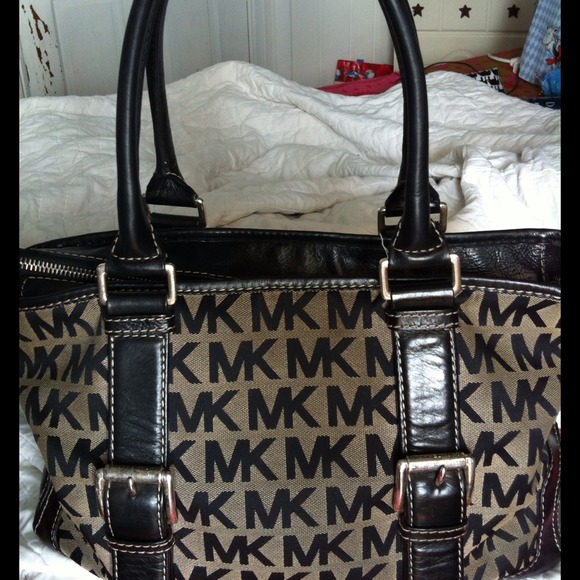Michael Kors Black Signature Bag