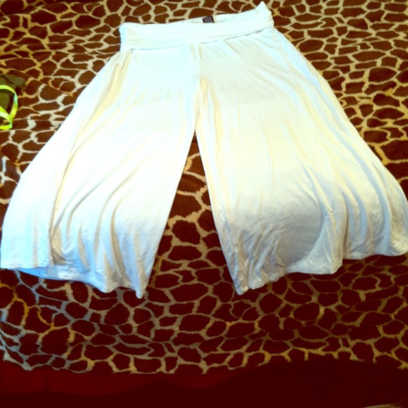 SOLD White gaucho pants