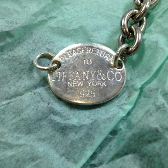 Inspired Tiffany & CO - Picture 4 of 4