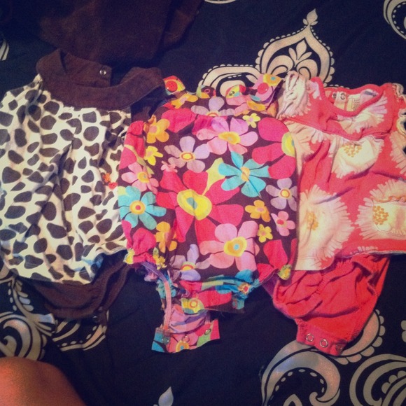 🚫Traded🚫Baby girl bundle! 12-18 months. - Picture 1 of 3
