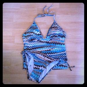 Hardly worn tankini!!!