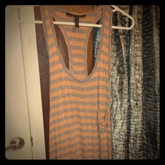 ❗SOLD❗BCBG Mazazria racerback tank