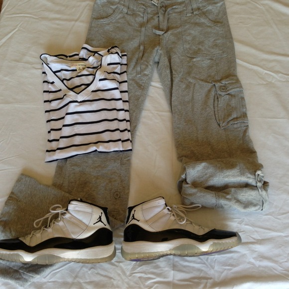 ✨💚SUPER soft gray sweats💚✨