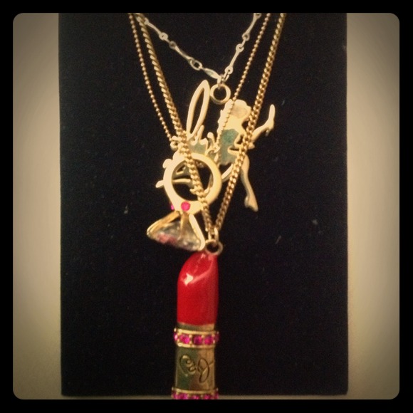 Two tone Beauty Necklace
