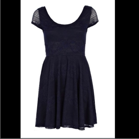 🎀SOLD🎀River Island Navy Lace Skater Dress