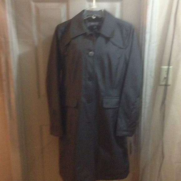 NEW ☕️ black light wt classic trench coat ☕️
