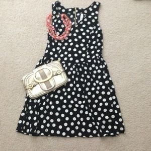 Adorable polka dot dress!