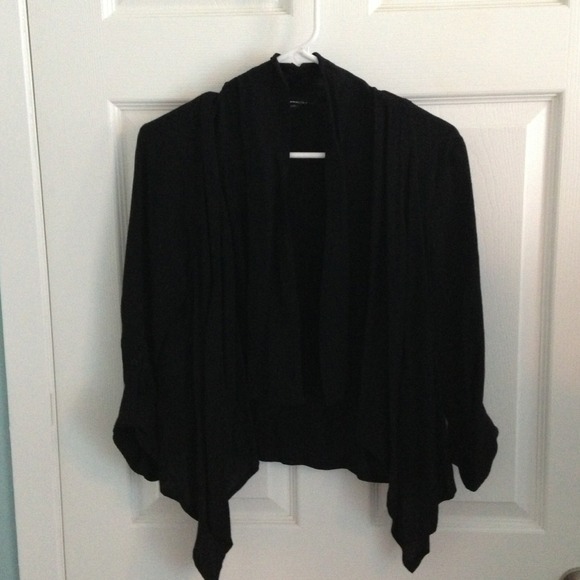 Black Flowy Cardigan