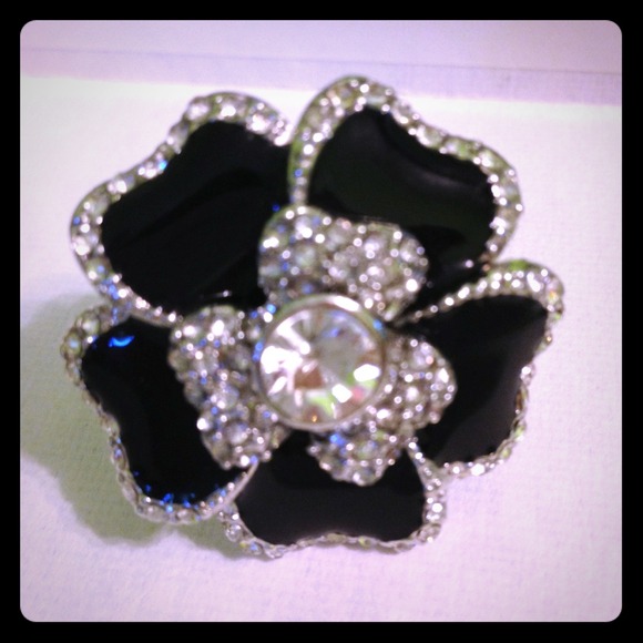 Lia Sophia flower ring