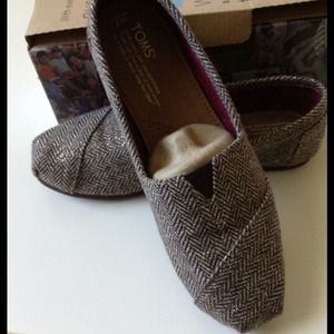 Classic Brown Metallic Herringbone