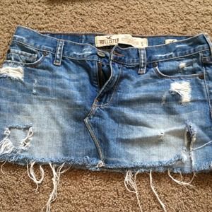 Hollister cut off skirt