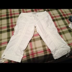 White AZ Capris
