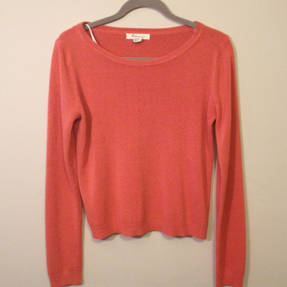 🔴BUNDLED🔴 Forever21 Coral Sweater