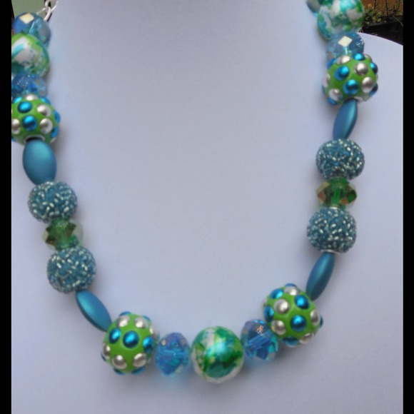 201304-N120 Trendy lime & turquoise necklace - Picture 1 of 3