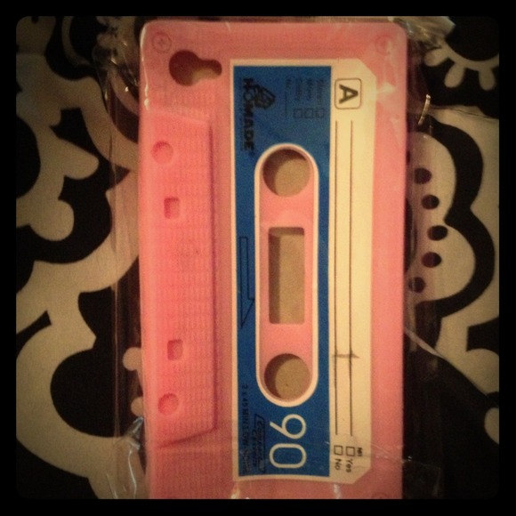 🚫BUNDLED Light Pink cassette tape phone case