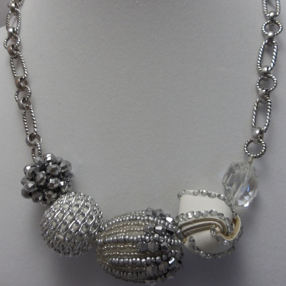 Necklace - Picture 1 of 2