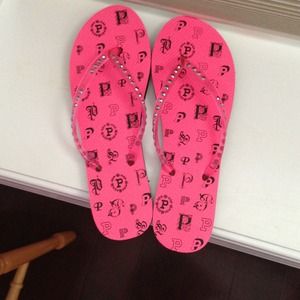 Victoria's Secret pink flip flops