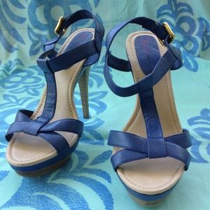 Blue 5" Heel w/ gold buckle By Just FaB