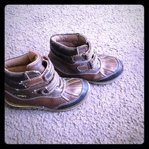 Carter's youth boot! Great condition.