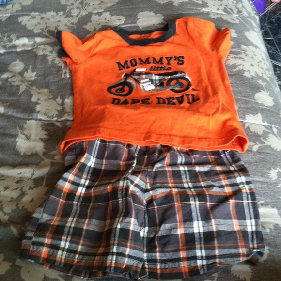 Carter's Outfit