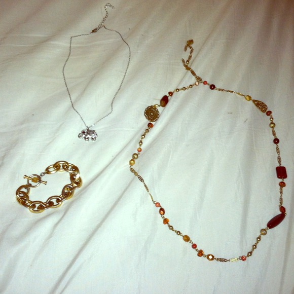 Gold knecklace,bracelet, silver elephant knecklace