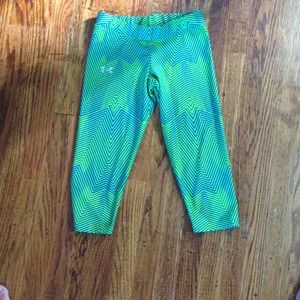 UnderArmor capris New Price!!