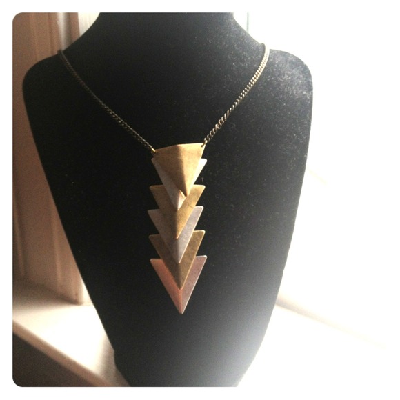 Triangle necklace