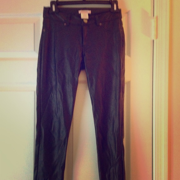 Faux leather pant