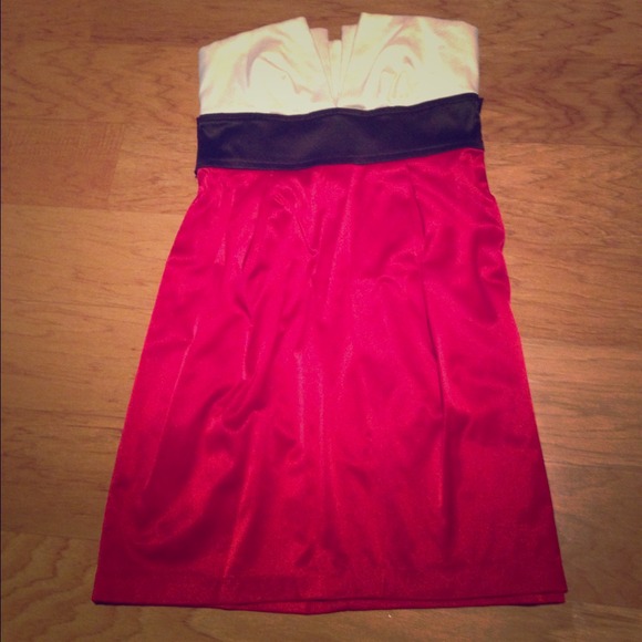 Strapless cocktail dress