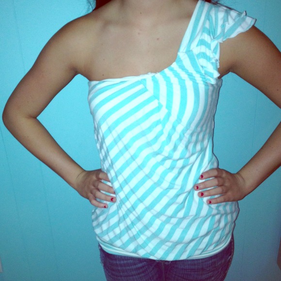 One shoulder striped top - Picture 1 of 1