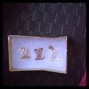 Louis Vuitton earrings/pendant 14k with diamonds
