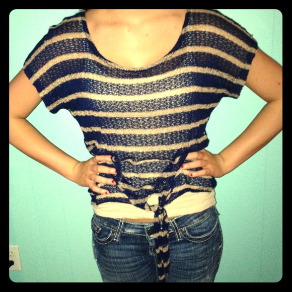 Striped tie front top - Picture 1 of 1