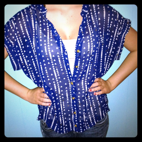 Tribal print top - Picture 1 of 1