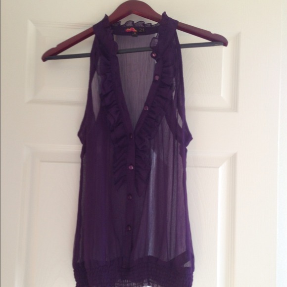 🚫SOLD🚫OUT Purple chiffon top - Picture 3 of 3