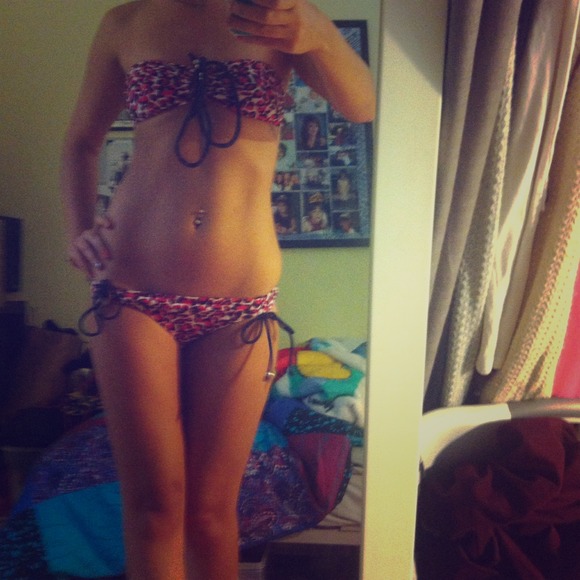 HOT💕Pink Cheetah print bikini - Picture 1 of 3