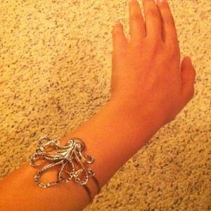 octopus bracelet