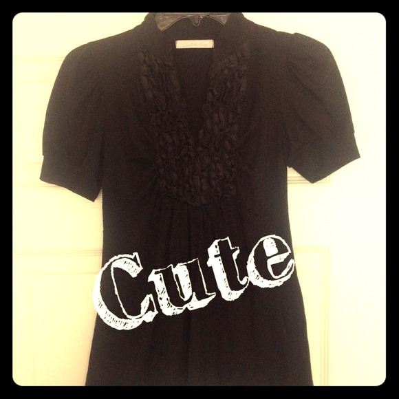 Cute ruffled top