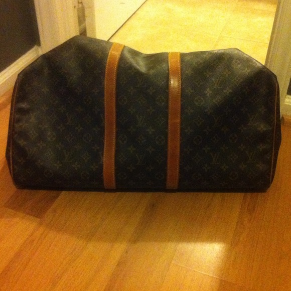 🚫Sold🚫. Authentic Louis Vuitton Keepall 55 - Picture 4 of 4